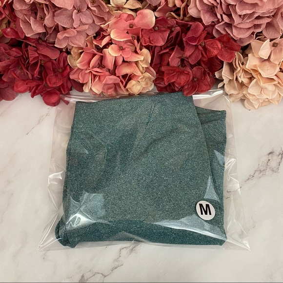 Teal Bluish Green Long Sleeve Yoga Sport Crop Top - Picture 15 of 16